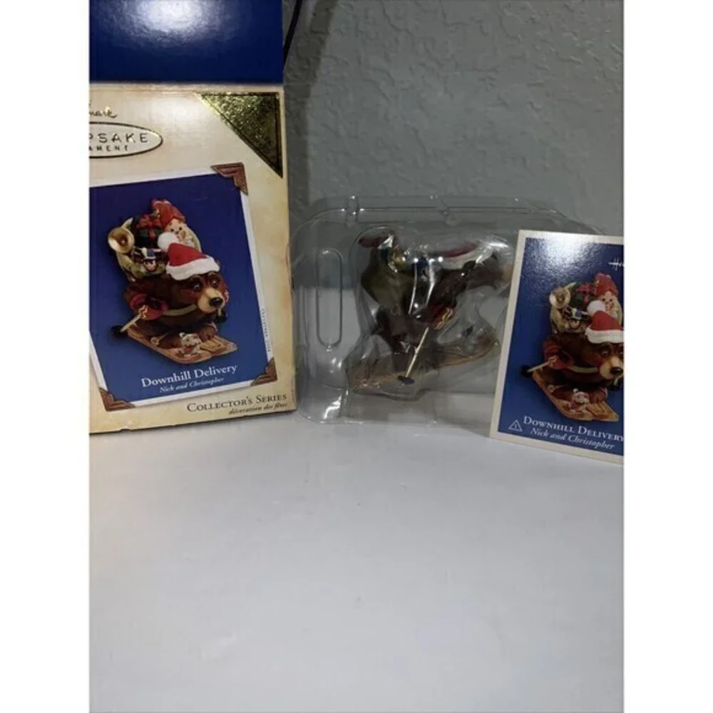 2004 HALLMARK‎ Keepsake Ornament DOWNHILL DELIVERY QX2834 1st in Series